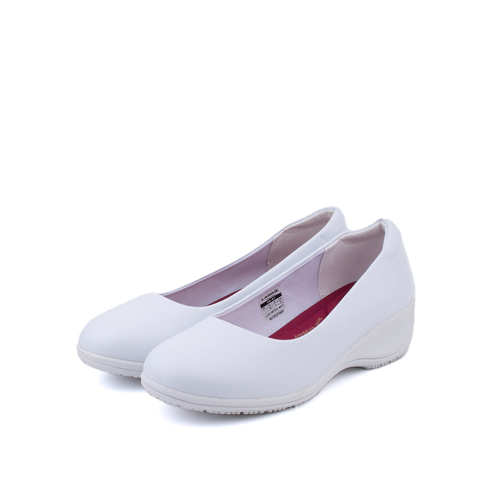 LARRIE Ladies White Casual Comfort Slip-On Loafers