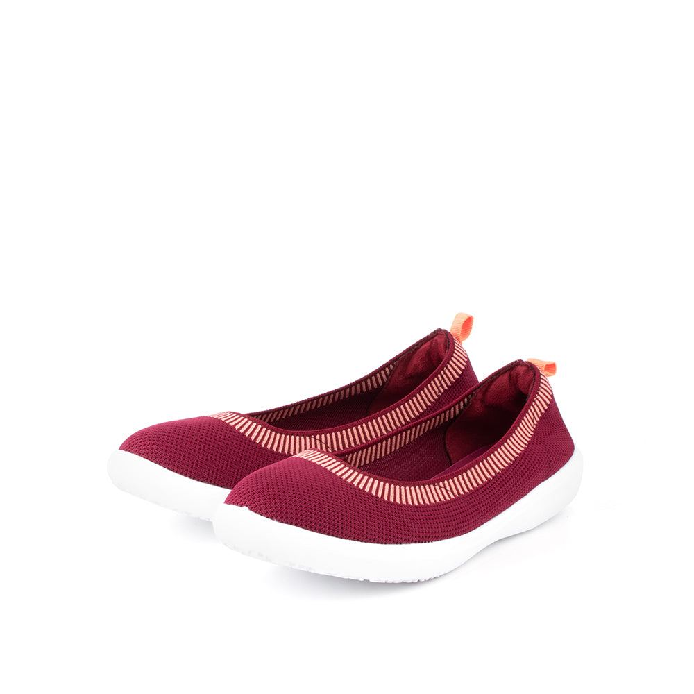 LARRIE Ladies Red Stretchable Casual Comfort Flats