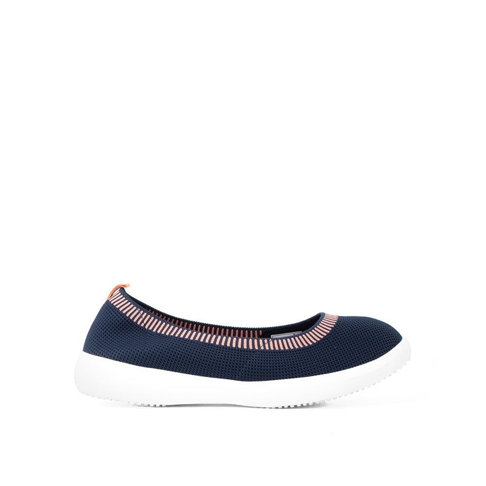 LARRIE Ladies Navy Stretchable Casual Comfort Flats