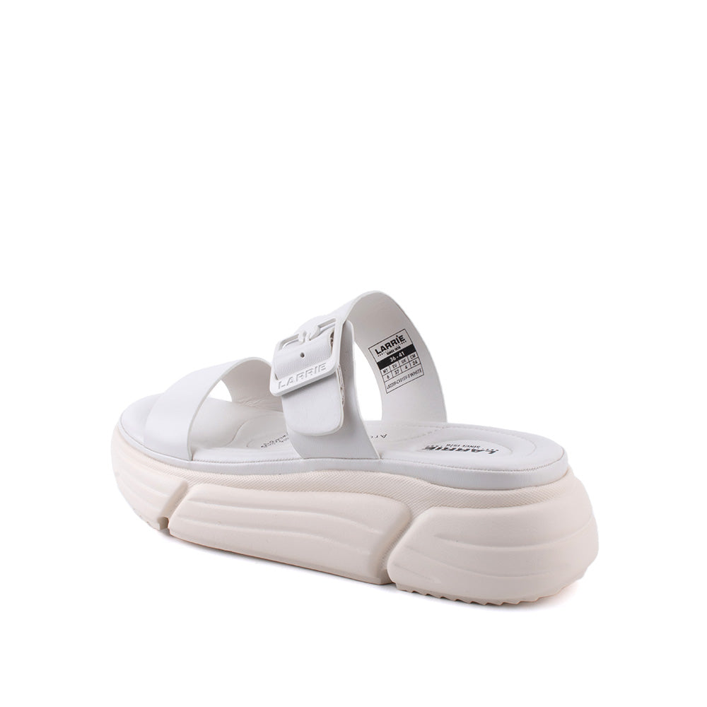 LARRIE Ladies White Light Comfy Slip On Sandals
